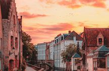 Private Tour: Local Guide, Authentic Witches + Chocolate & Beer