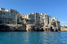 Boat tour from Monopoli to the Polignano caves with aperitif 