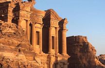Petra & Wadi Mujeb Private day tour 