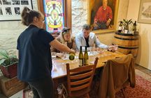 Group of Four Private Clare Valley Wine Tour with Lunch