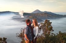 From Yogyakarta: Bromo Sunrise & Ijen Volcano with Bali Drop-off