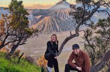 From Yogyakarta: Bromo Sunrise & Ijen Volcano with Bali Drop-off