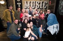 Nashville Live Music Bar Crawl with Local Venues & Drink Specials