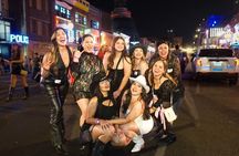 Nashville Live Music Bar Crawl with Local Venues & Drink Specials