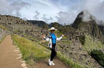 Private Tour Guide in Machu Picchu for 3 Hours
