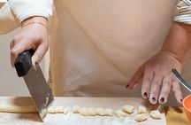 Come Na Vorta Pasta Tiramisu Cooking Class with Wine from Rome