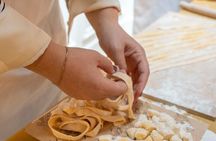 Come Na Vorta Pasta Tiramisu Cooking Class with Wine from Rome