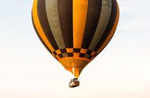 Serengeti Hot Air Balloon Flight with Champagne Breakfast
