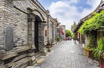 Chengdu City Walking Tour with Food and Culture Stops