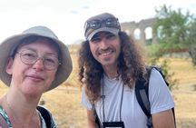 Urban Hike to the Aqueduct Park in Rome