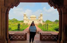 Taj Mahal and Agra Private Car Tour from Delhi with 5* Lunch