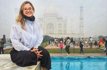Taj Mahal, Agra Fort & Baby Taj Tour from Delhi with Meal