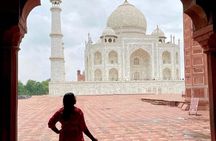 Private Taj Mahal and Agra Day Trip from Delhi by Car with Lunch