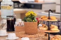 Athens Premium Catamaran Cruise to Cape Sounio with Lunch