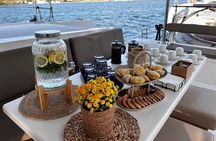 Athens Full Day Catamaran Cruise to Aigina with Lunch and Wine 