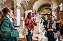 Paris: Louvre Museum Tour Mona Lisa & Iconic Masterpieces