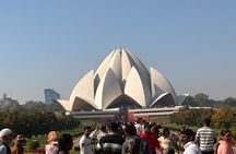 Tour to New & Old Delhi with guide and tranfer
