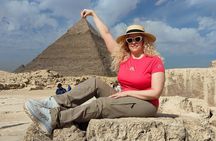 Private Giza Pyramids Tour & Nile Felucca Adventure