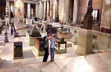 Full Day Tour to Giza Pyramids and Sphinx and Egyptian Museum
