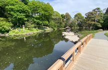 Discover the History of Shinjuku Gyoen – Private Walking Tour