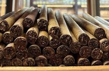 Calle Ocho Walking and food Tour: Cigars, coffee and Live Salsa