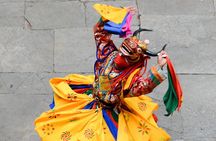 Guided tour of Paro valley with Tiger's Nest in Bhutan