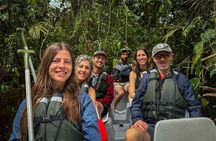 Tortuguero Sunrise Canoe Tour – Coffee, Binoculars & Wildlife