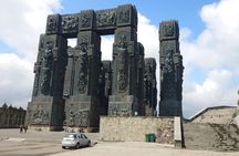 3 Days in Georgia: Private Tour with Wine, Mountains & Culture