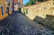 Prague: Malá Strana – Gardens, Stories & Baroque Beauty