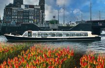 Amsterdam: Keukenhof Entry plus Shuttle Bus & 75 min Canal Cruise