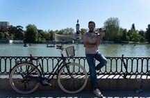 Madrid in Bike and Small Group Photo Session