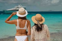 Klein Curacao Superyacht and Beach house