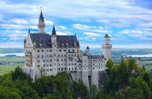 Neuschwanstein, Linderhof Group or Private Tour from Munich