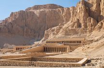 Luxor East & West Bank Wonders: Guided Day Tour with Egyptologist