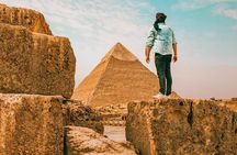 VIP Giza Pyramids Tour by Golf Cart