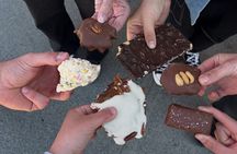 Canmore Town Walking Tour with Refreshment and Sweet Treat