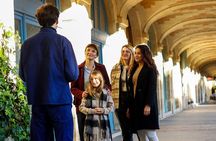 Paris: Notre Dame Gourmet Food & Wine Tour with a Culinary School