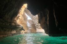 Sharing Tour to Wadi Shab & Bimmah Sinkhole & Fins Beach