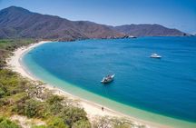 Sail to Tayrona Park with Lunch, Snorkeling and Paddle