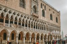The Heart of Venice: Discover the City on Foot.