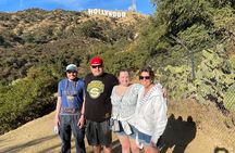 Private Hollywood Sign Hiking Tour with Select Hotel Pickup