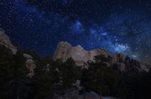 Mt Rushmore Night Ceremony and Tour - with Tunnels and Stargazing