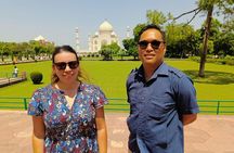 Agra: Skip the Line Taj Mahal and Agra Fort Private Tour