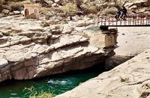 Sharing Trip to Wahiba Sands & Wadi Bani Khalid Tour