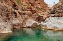 Sharing Tours to Wadi Shab with Sinkhole and Fins Beach