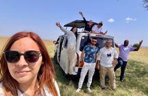 5 Hour Early Morning Nairobi National Park Safari 6:00 AM Start