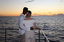 Oahu: Sunset Snorkel Cruise Dolphin Watch and Dine Hawaiian Style