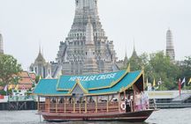 Heritage Cruise and Wat Arun Instagram Photo Experience
