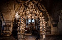 Private Day Tour to Kutná Hora & Czech Village Museum with Lunch