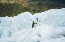 Crevasse Labyrinth - Vatnajökull Glacier Maze from Skaftafell
